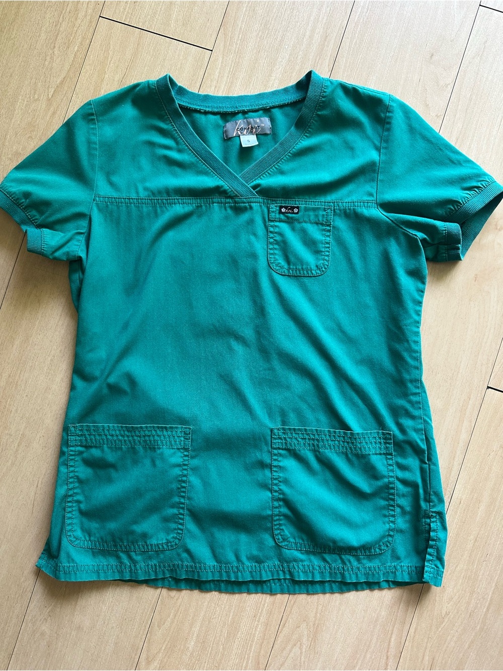 Utility Medical Koi Classics Scrub Top #247 Green Pullover Women's Small